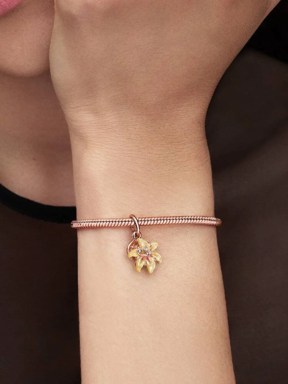 Pandora Disney Tangled Sundrop Flower Glow-in-the-dark Charm